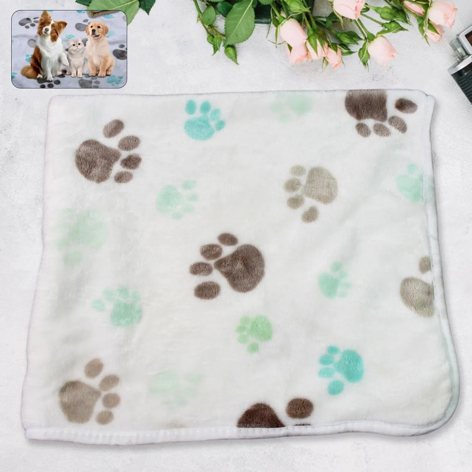 Big Pet Soft Blanket Warm Sleep Mat (1 Pc)