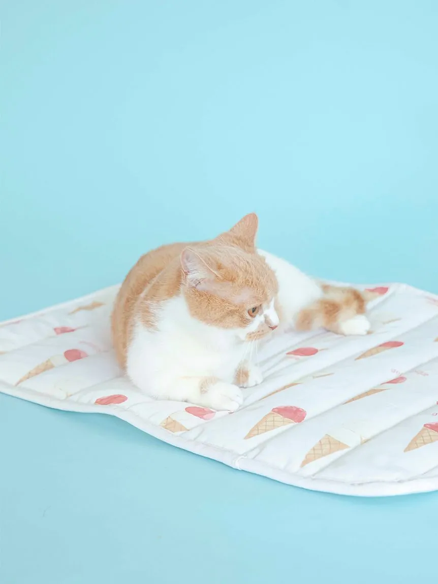 CAT&DOG Ice Cream Motif Cooling Mat