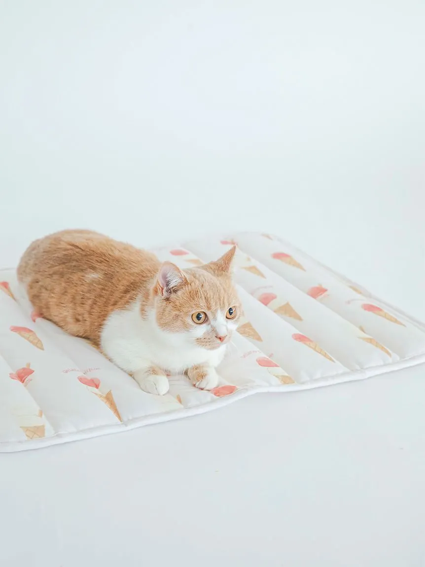 CAT&DOG Ice Cream Motif Cooling Mat
