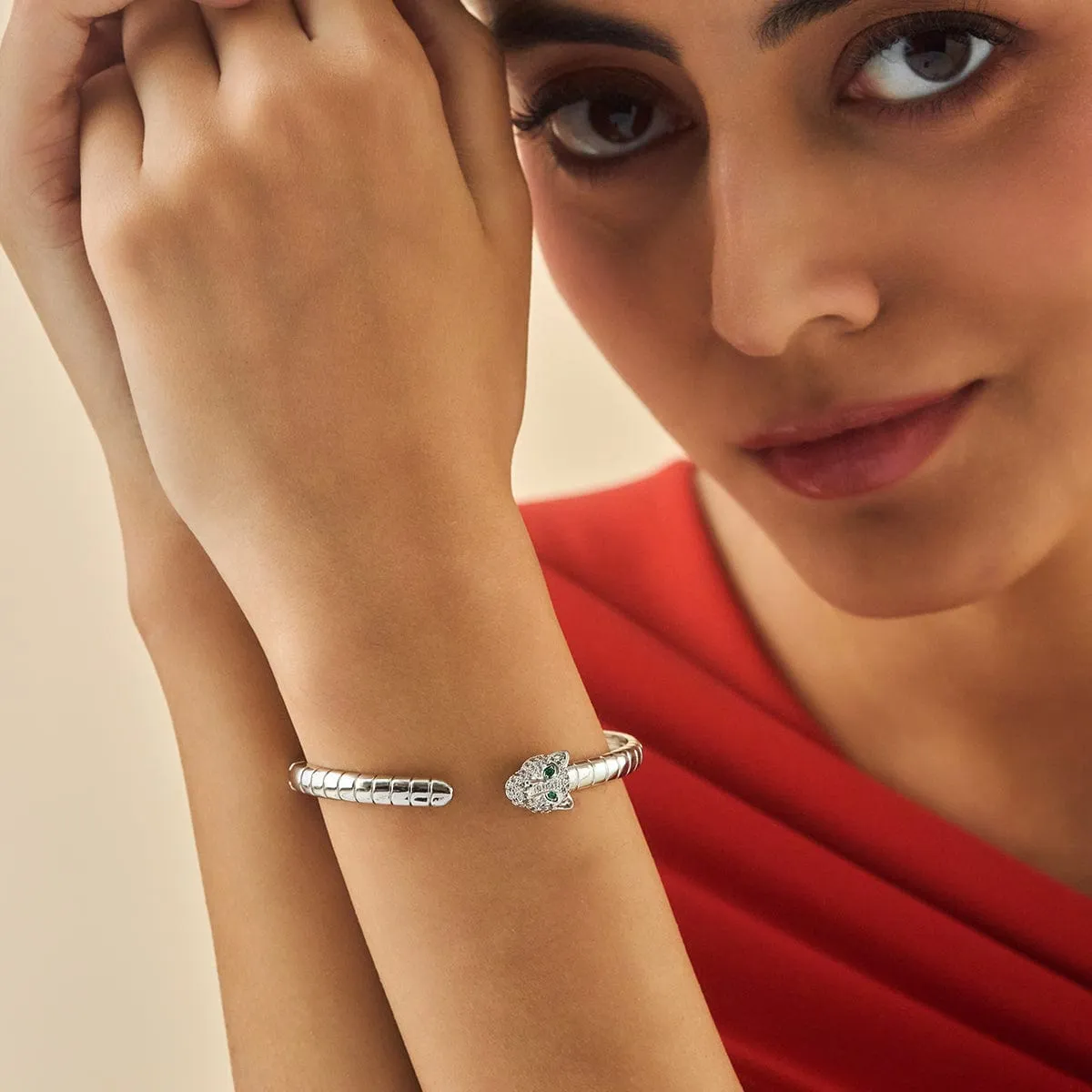 Zircon Kada 176059